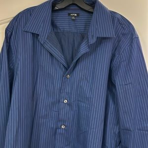 Men’s Apartment 9 Blue Dress Shirt NWT